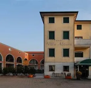 *** Hotel Altura Italia